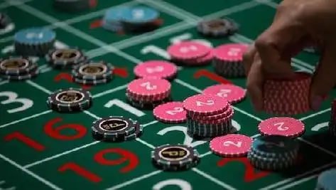 Keamanan akun esports untuk pengguna dewasa